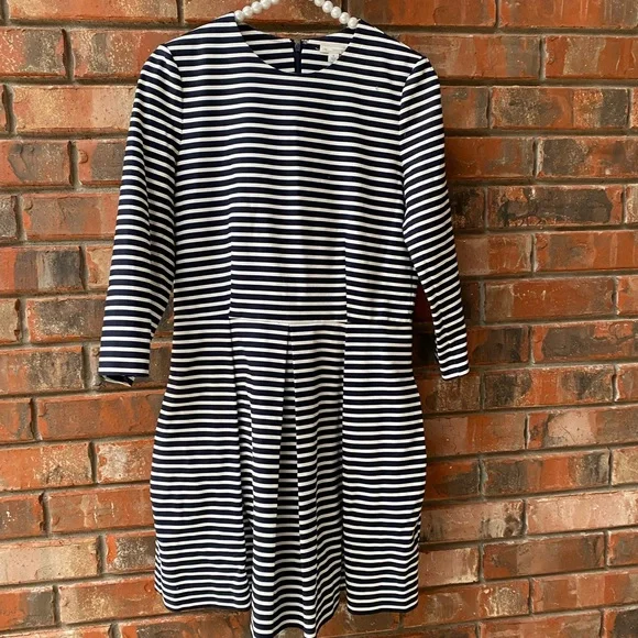 GAP | Dresses | Gap Black And White Stripped Pleated Knee Length Dress Size 8 | Poshmark GAP | Dresses | Gap Black And White Stripped Pleated Knee Length Dress Size 8 | Poshmark
